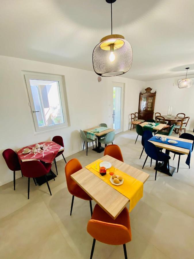 I Broletti Del Garda Hotel Pacengo Di Lazise Exterior photo