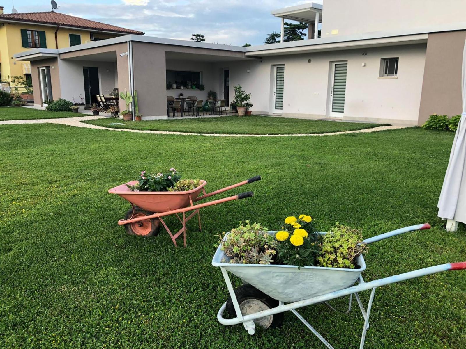 I Broletti Del Garda Hotel Pacengo Di Lazise Exterior photo